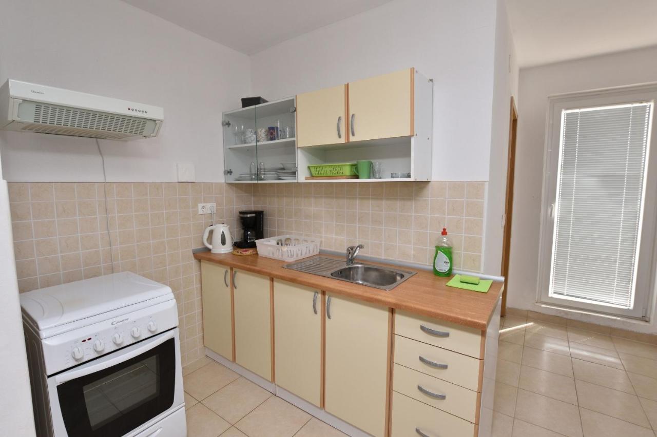 Apartments Jere Primošten المظهر الخارجي الصورة